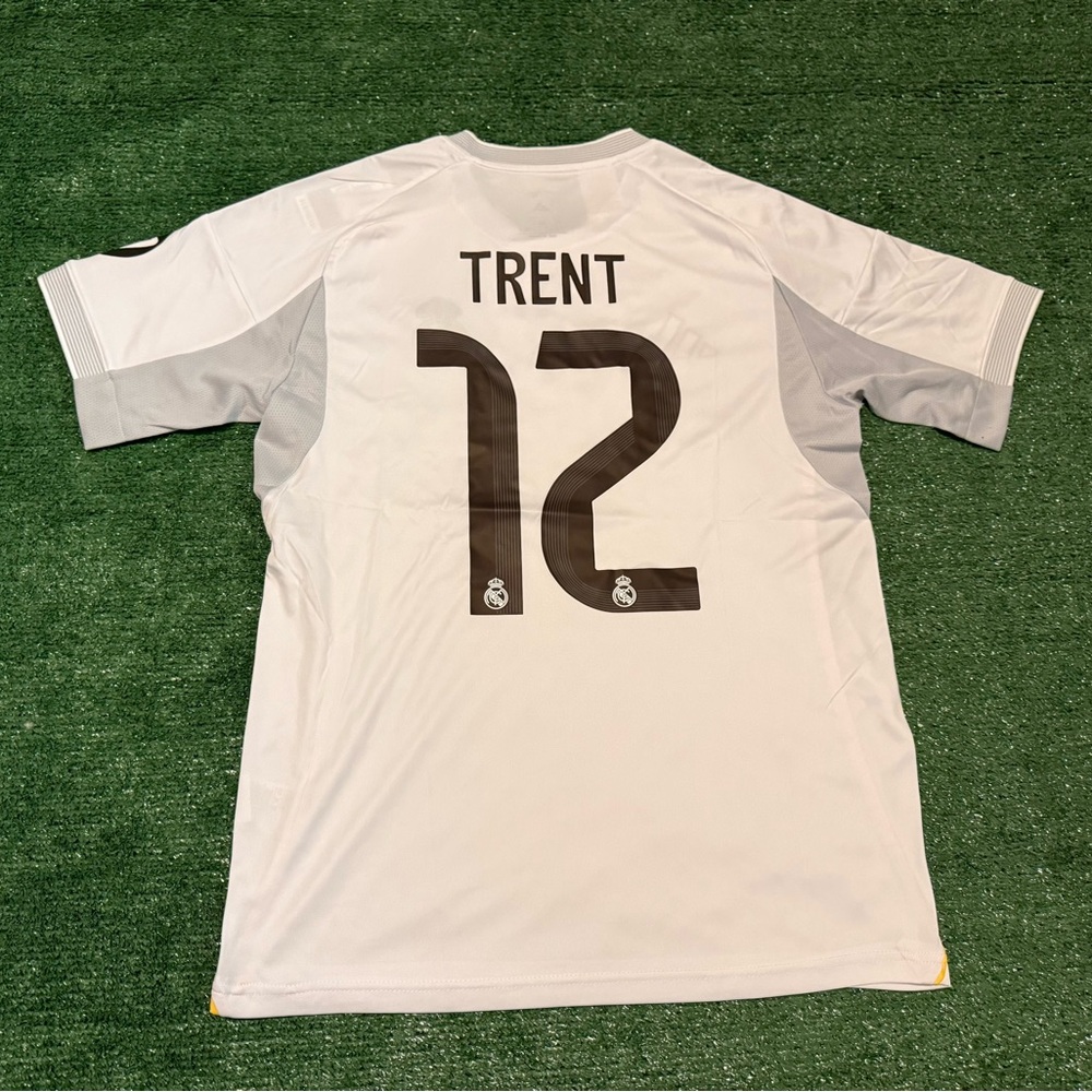 Trent Arnold Alexander #12 Real Madrid Home Jersey 25/26